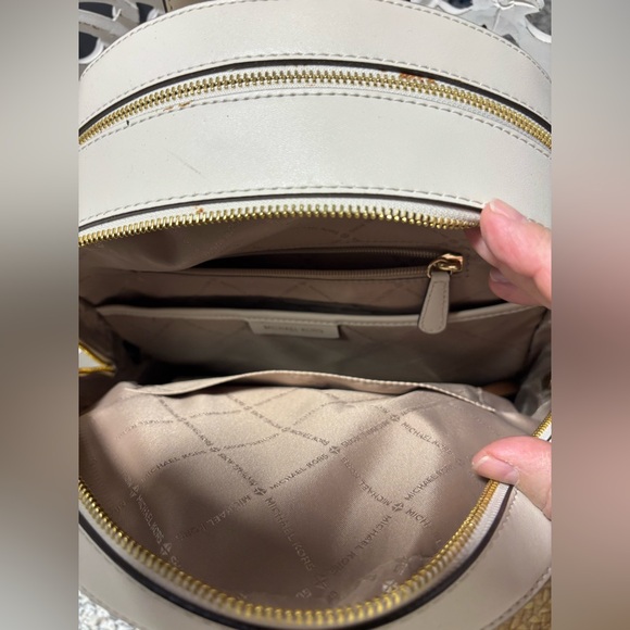 Michael Kors Light Cream Backpack - Picture 7 of 15